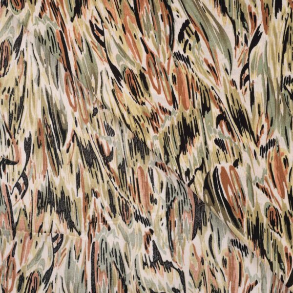 Gefalteter Sommerstoff mit Naturprint in Beige, Grün und Schwarz – perfekt für luftige Sommermode