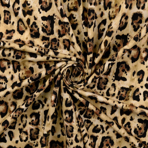 Jersey Stoff Oeko-Tex mit Leo-Print in Digitaldruck-Qualität, spiralförmig drapiert – 95 % Baumwolle, 5 % Elasthan“